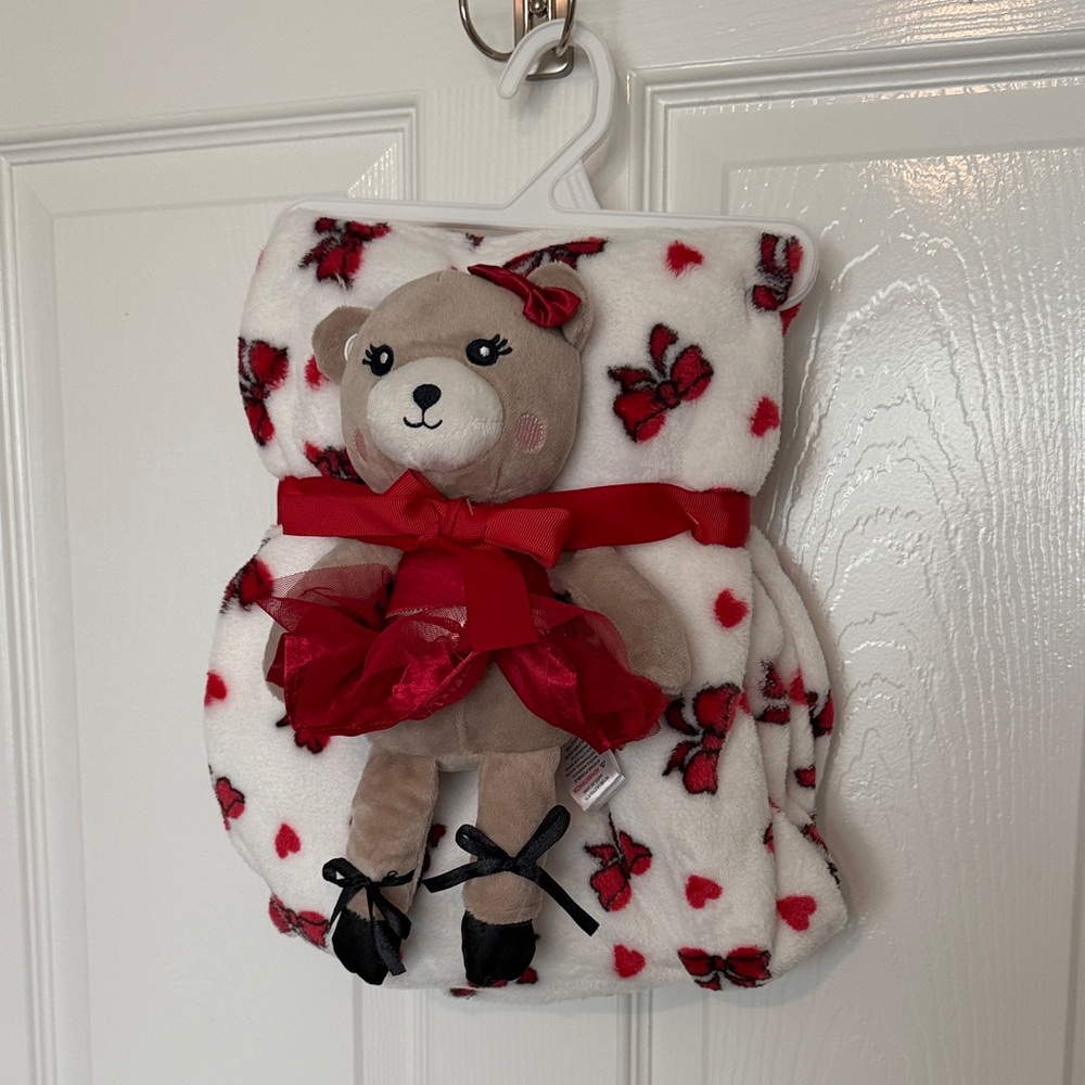 Plush Bear Red Bow & Heart Print Blanket